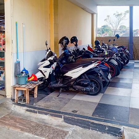 Malibu Syariah Bogor Redpartner Hotell Eksteriør bilde
